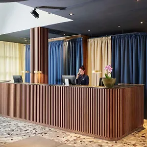 Nh Frankfurt Airport מלון קלסטרבאך